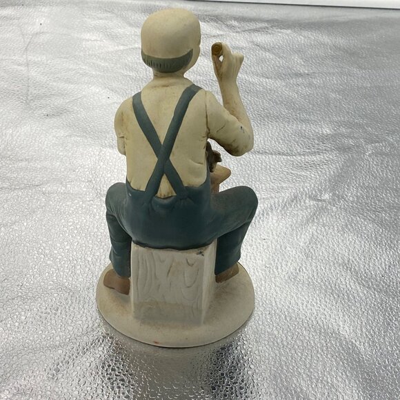 Vintage Porcelain Figurine Of Clockmaker‎ Crafting A Timepiece pocket watch 7.5” - Picture 5 of 11